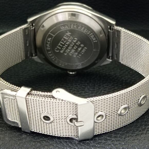 Vintage 1984 Citizen Automatic Mens Silver Watch W/daydate & Gold accents - Picture 2 of 9